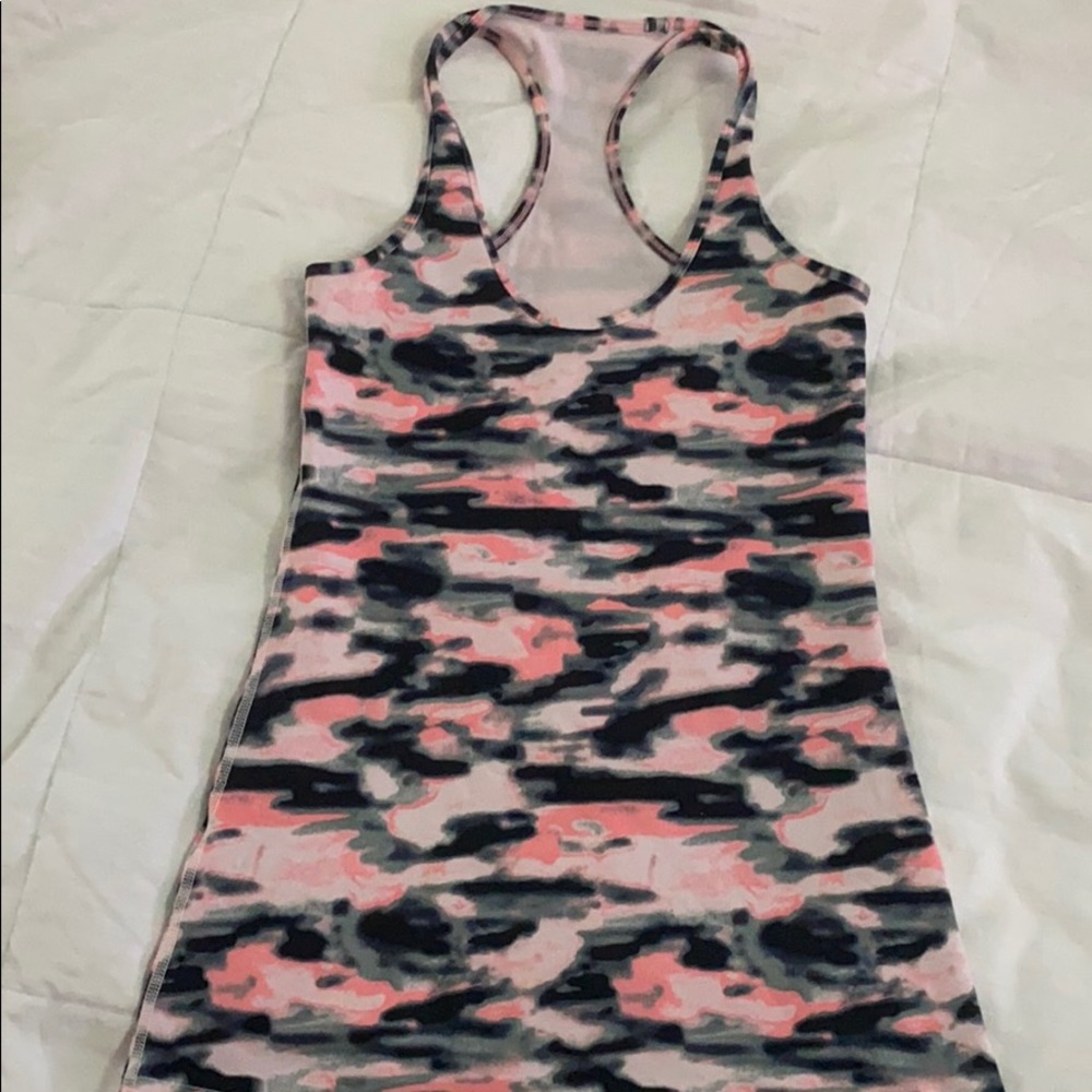 🌈EUC LULULEMON RACERBACK TANK🌈